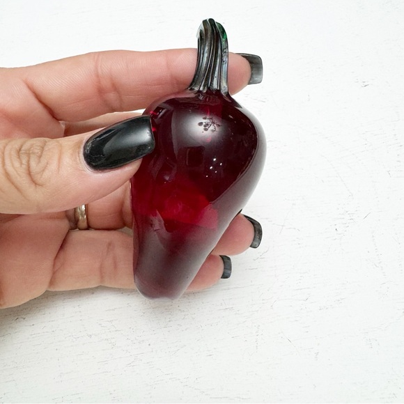 Vintage Blown Glass Red Hot Chili Pepper Translucent Made in Mexico - Picture 5 of 10